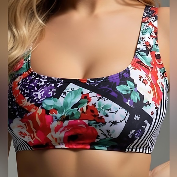 Floral & Striped Print Criss Cross Bikini Swimsuit - Picture 2 of 6